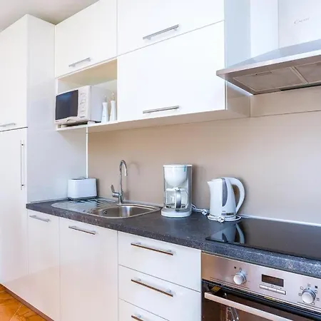 Bella Apartment