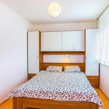 Bella Apartment Ližnjan